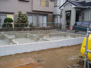 現場の写真(基礎の全貌)